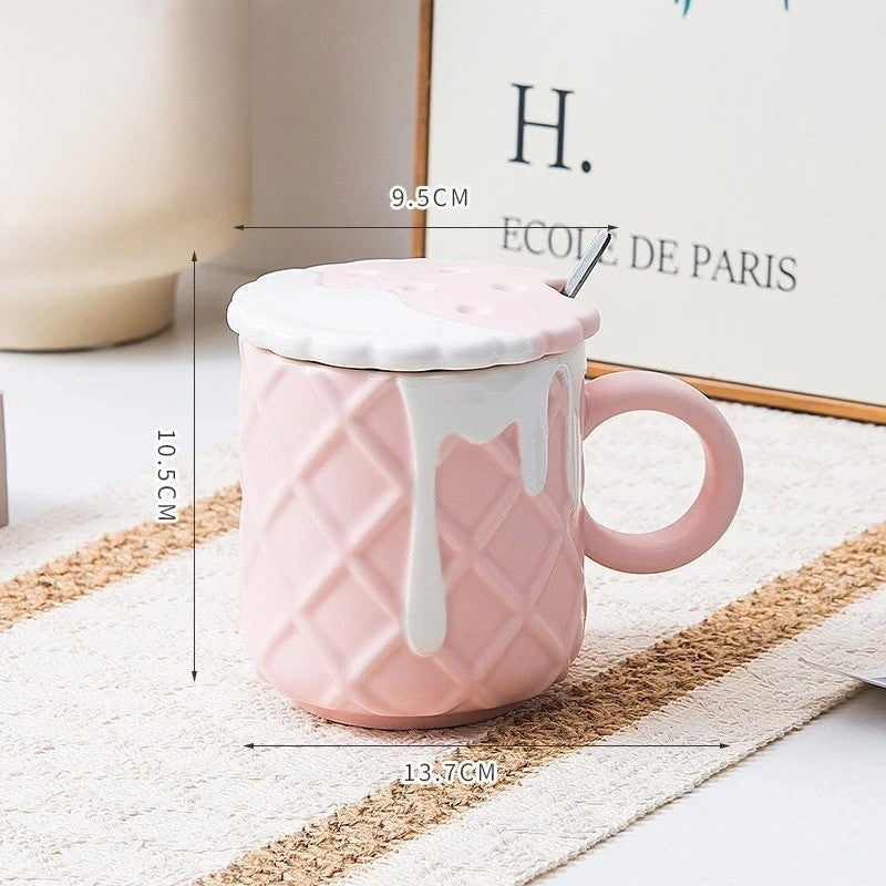 Ceramic Coffee Mug with Lid and Spoon - Cookie Design